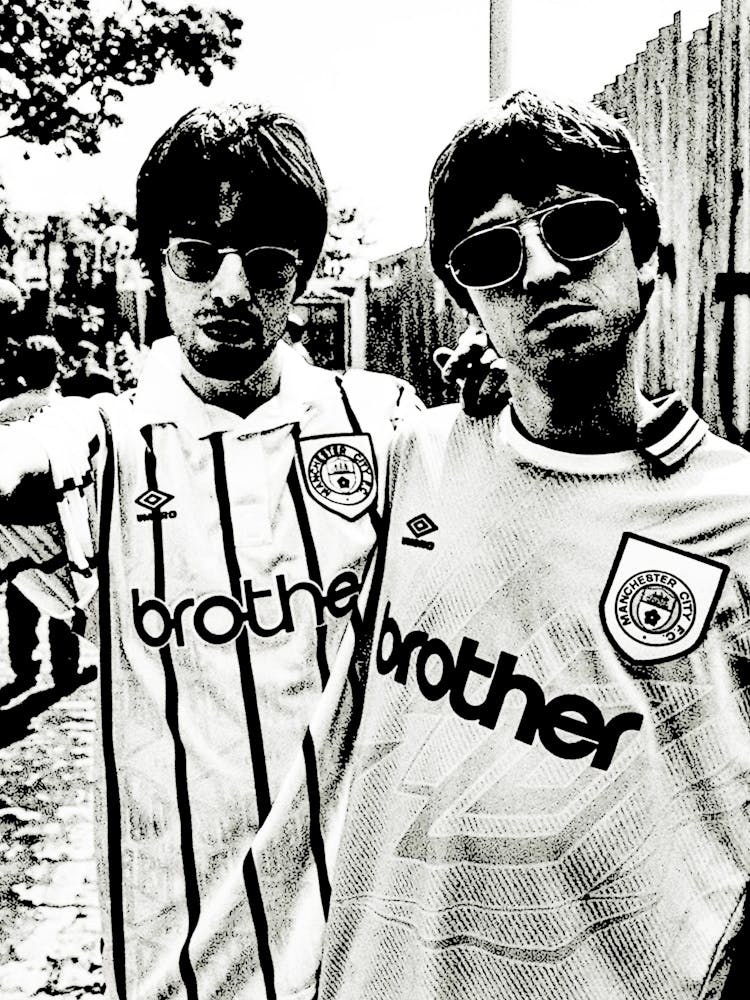 Liam and noel Gallagher oasis band music Art Print by music