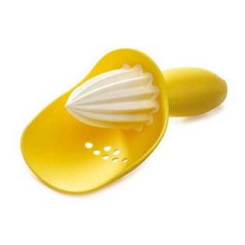 Catcher Citrus Reamer - Yellow by Joseph Joseph