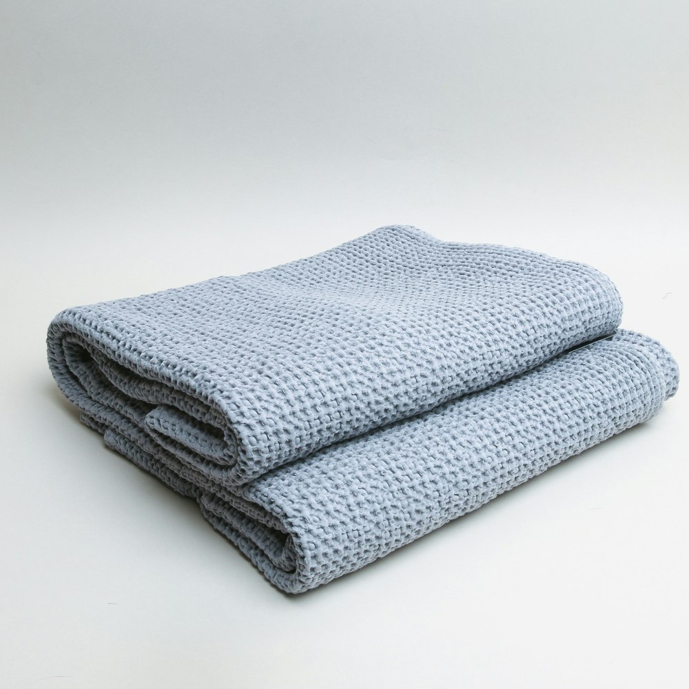 Vivaraise Maia Mid Grey Waffle Orage Throw by Vivaraise