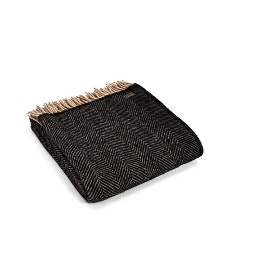 Vintage Wool Knee Rug by CollardManson