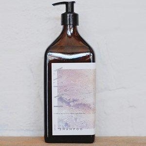 La Eva Spice Shampoo by CollardManson