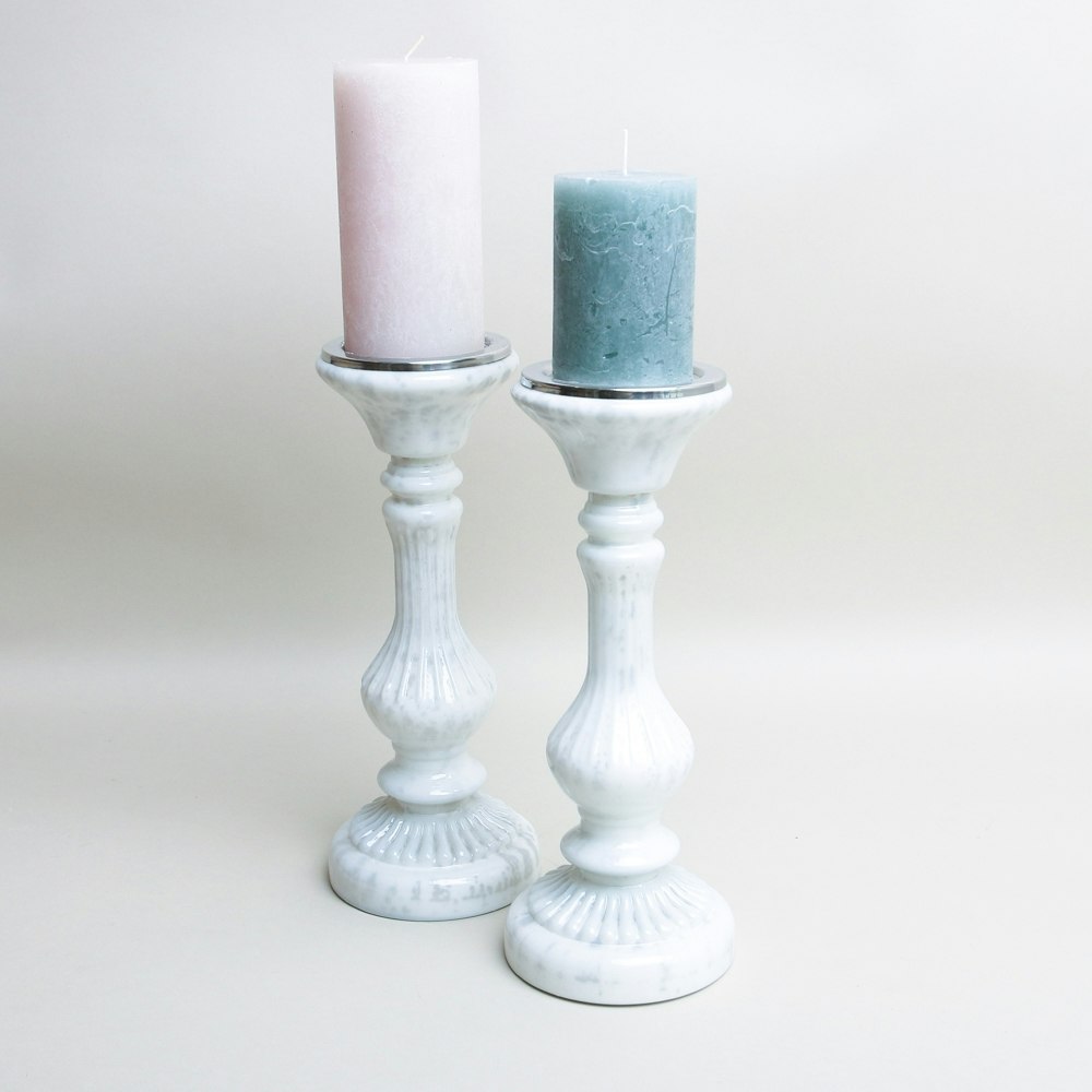 White Marble Effect Resin Candlestand by