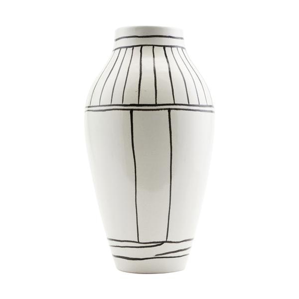 Vase Outline In White by House Doctor
