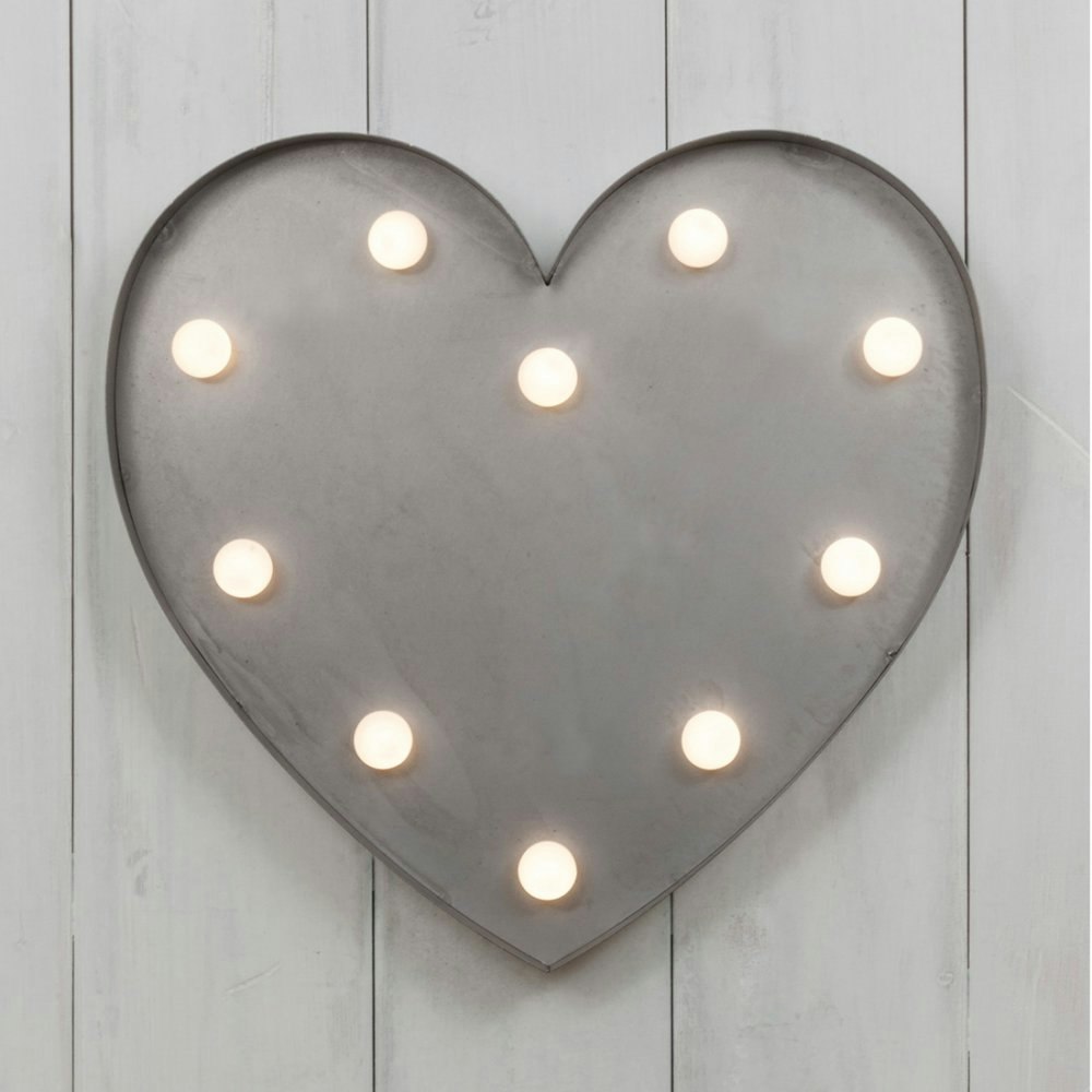 Metal Heart L.E.D Circus Light by