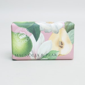 Magnolia And Pear Soap by The English soap company
