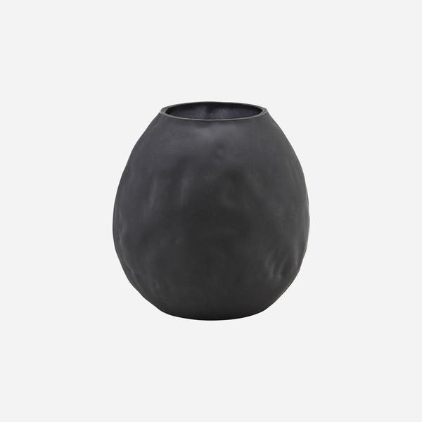 Vase Groove Black Nuance by House Doctor