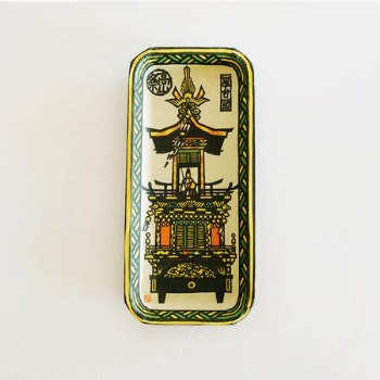 Paper Tray: Portable Shrine by Shin Kogei