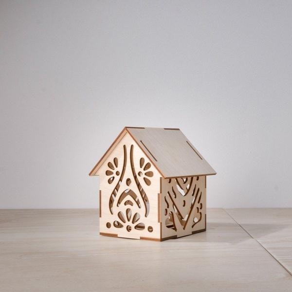 Little House Light | Flowers by Brch
