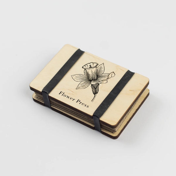 Pocket Flower Press by Studio Wald