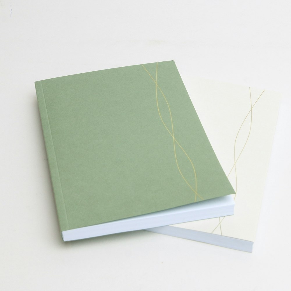 Lsw London - A5 Dotted Bullet Journal - Mid Green by