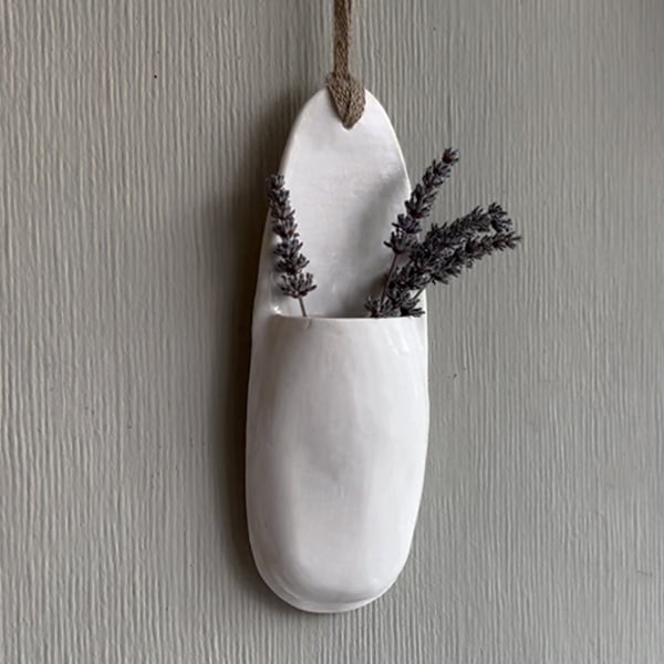 Jk29 Wall Hung Pocket Design Porcelain Ceramic Vase by JK POTTERY