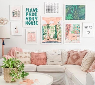 Plant Friendly Gallery Wall 🪴💕